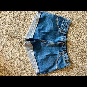 Abercrombie pleated jean shorts